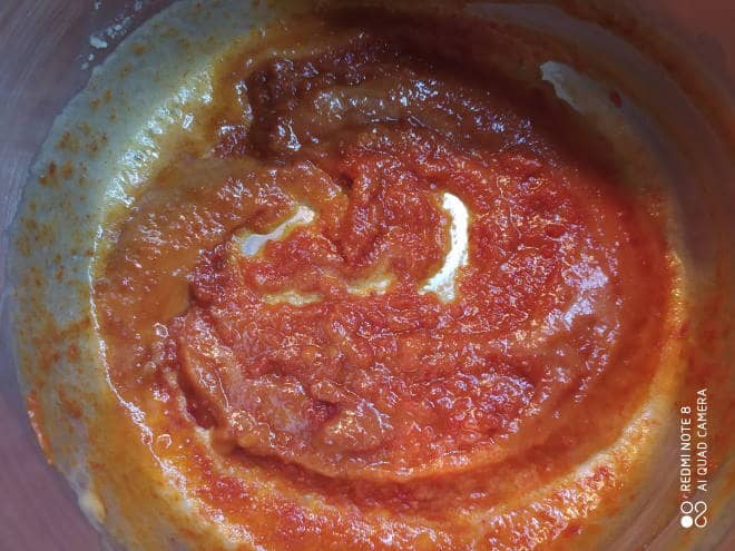 domates çorbası fırında közlenmiş domates ile
