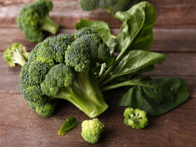 brokoli ıspanak tok tutan besinler
